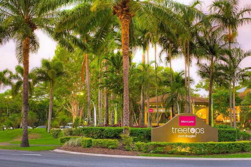 Ramada Resort By Wyndham Port Douglas Dış mekan fotoğraf